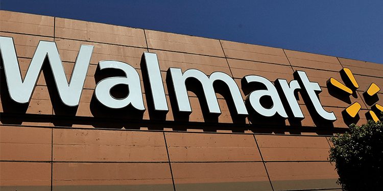 Walmart planning to drive in more customers